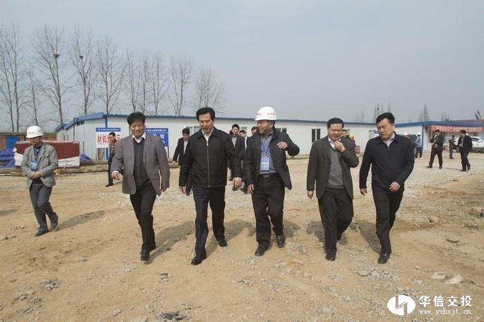 省委常委、市委書記黃楚平調(diào)研白洋港口新區(qū)1.jpg
